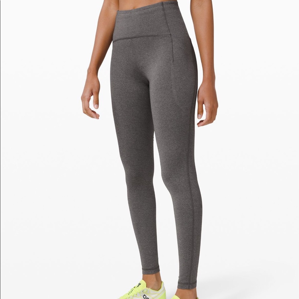Lululemon size 6 Swift Speed High-rise Tight 28” - perfect condition!